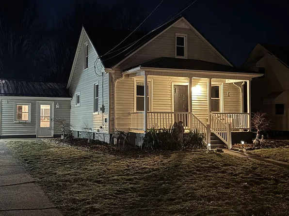 650 Amherst St SE, Brewster, OH 44613