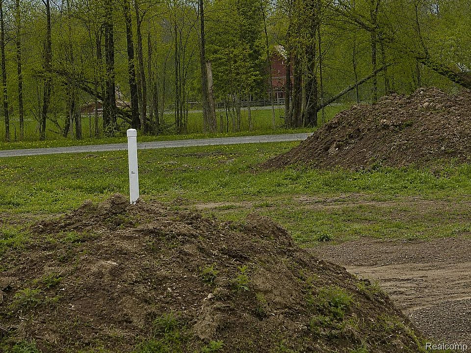 2nd image of 13199 Masters Rd