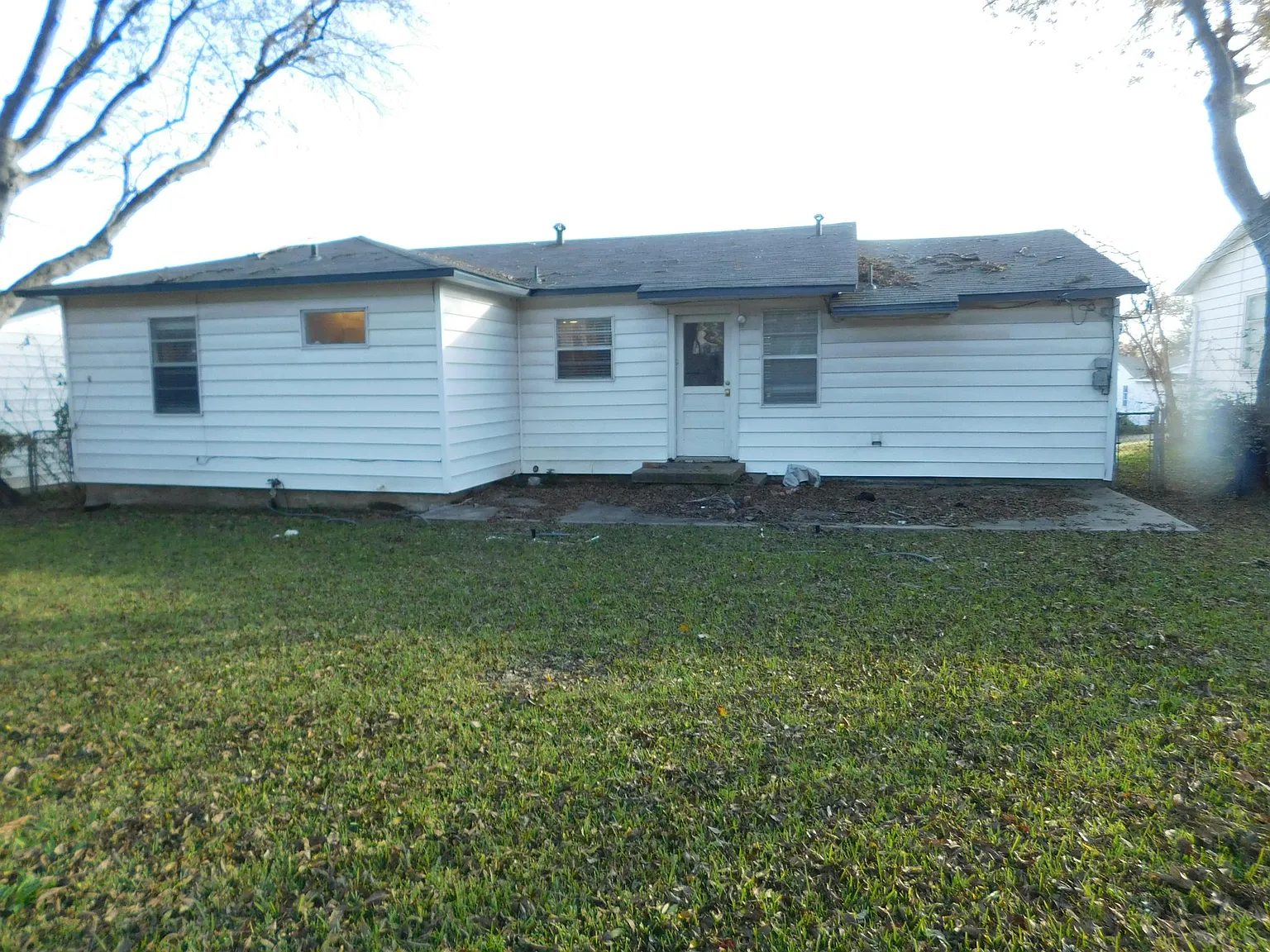 2529 Albemarle Dr — Photo 3