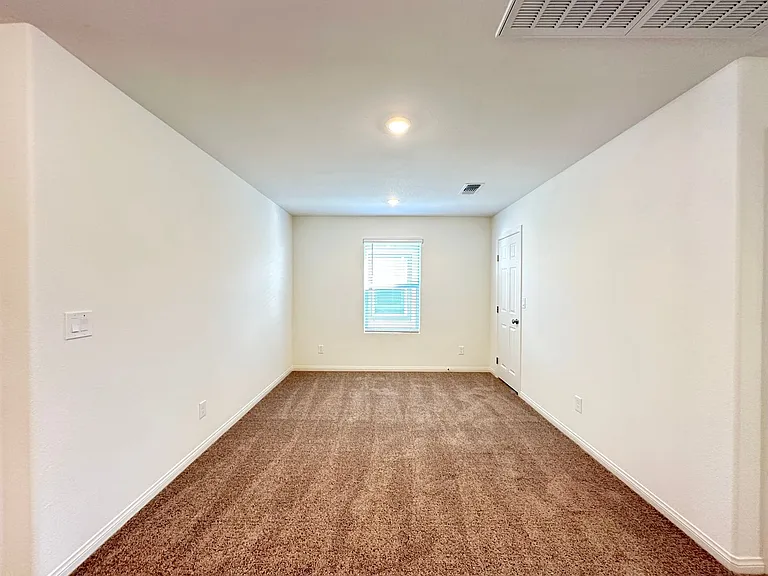 4090 Juniper Pear Ave — Photo 21