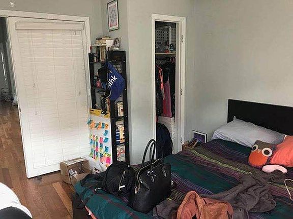 4th image of 335 Melrose St APT 3L