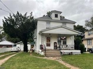 527 Garden Ave, Woodbridge, NJ