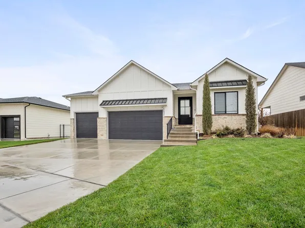 5837 N Edwards Ct, Wichita, KS 67204