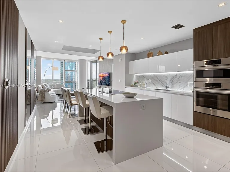 851 NE 1st Ave #3201 — Photo 31