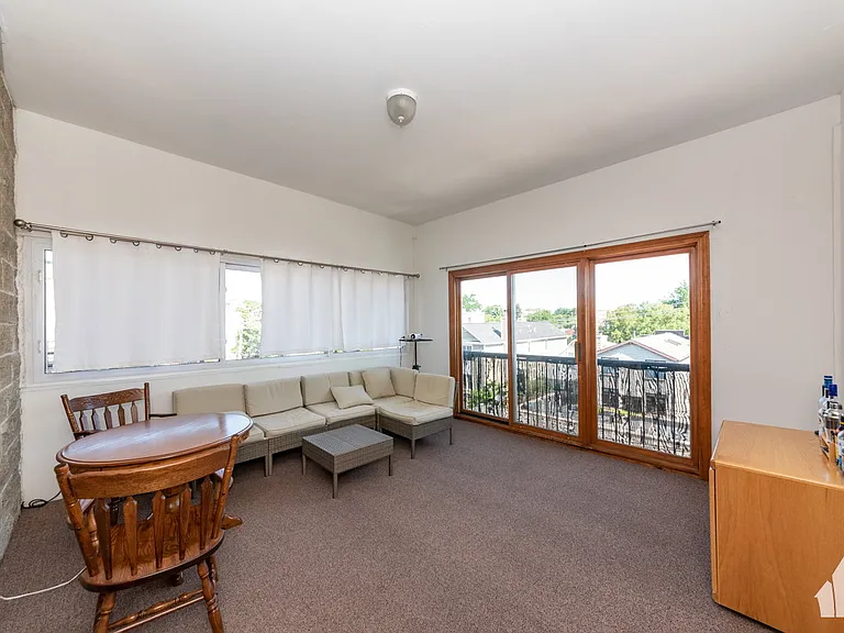1940 W Diversey Pkwy #1W — Photo 21