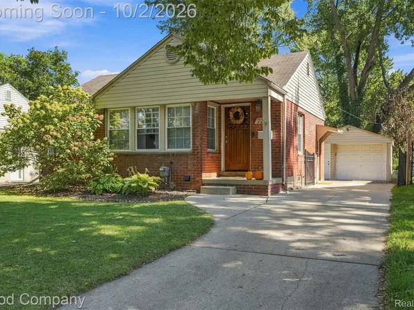 2220 Ellwood Ave, Berkley, MI 48072