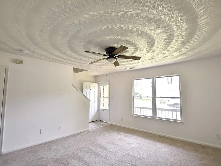 2920 S Cape Henry Ave #A — Photo 11