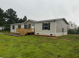 365 Buncombe Rd, Enoree, SC 29335
