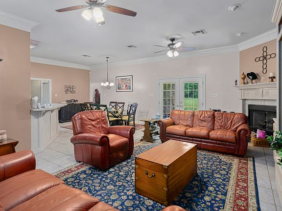 4th image of 17340 Deer Haven Ln