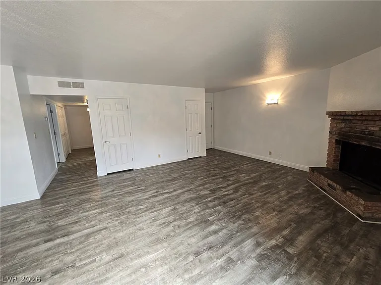 5368 River Glen Dr #345 — Photo 16