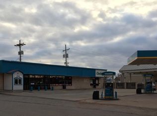 1602 W 3rd St, Elk City, OK 73644