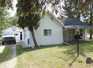 106 E Walnut St, Petersburg, MI