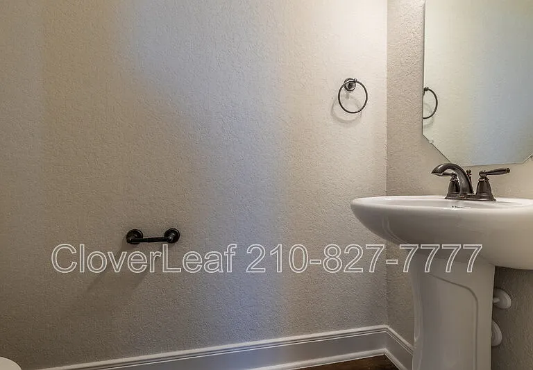 10359 Lynwood Crk #101 — Photo 5