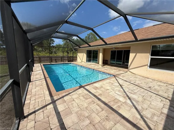 1111 Broadway AVE, LEHIGH ACRES, FL 33972