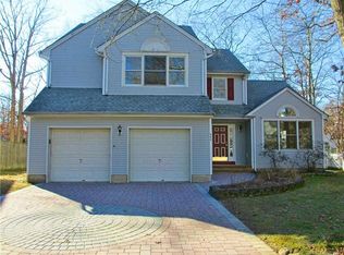 985 Barnacle Dr, Manahawkin, NJ 08050