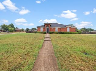 6410 Hill Dr, Midlothian, TX 76065