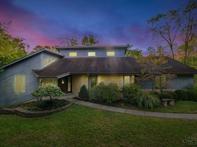 2557 Devils Backbone Rd, Cincinnati, OH, 45233