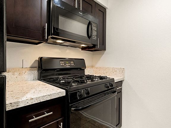 5th image of 8220 Topanga Canyon Blvd APT 118