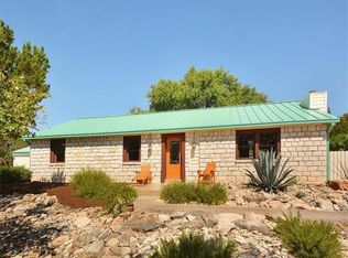 204 Twin Creek Cir, Dripping Springs, TX 78620