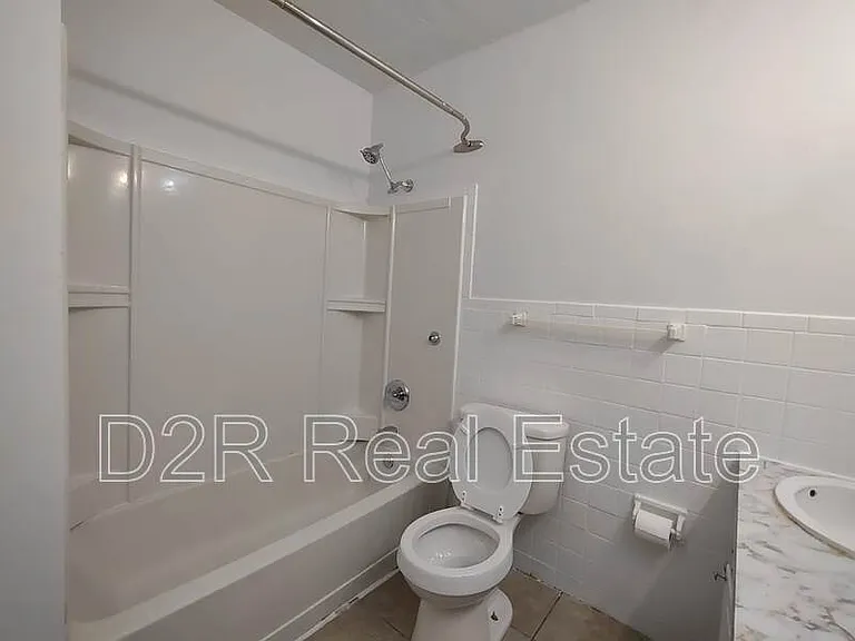 7819 Southfield Dr — Photo 16