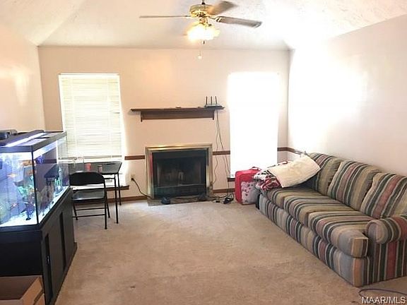 2nd image of 3674 Carriage Oaks Dr