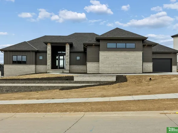 3538 S 210th Ave, Elkhorn, NE 68022