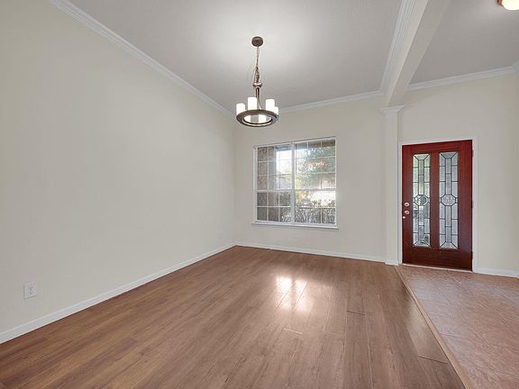 3rd image of 18303 Otter Creek Trl