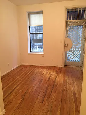 Rented by Bond New York | media 6