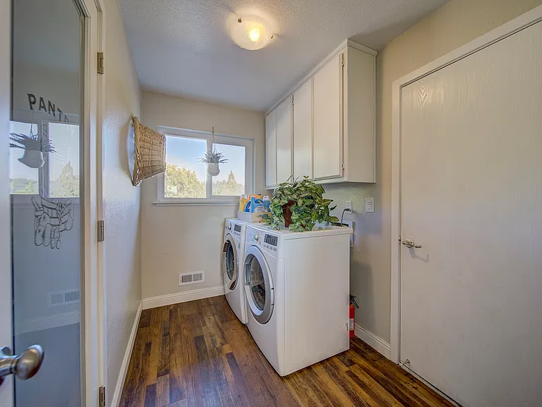 18626 Quiet Oak Pl — Photo 16