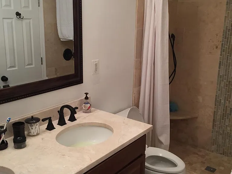 11704 Olde English Dr #H — Photo 11