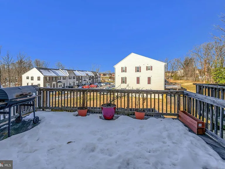 3106 Alliance Ct — Photo 7
