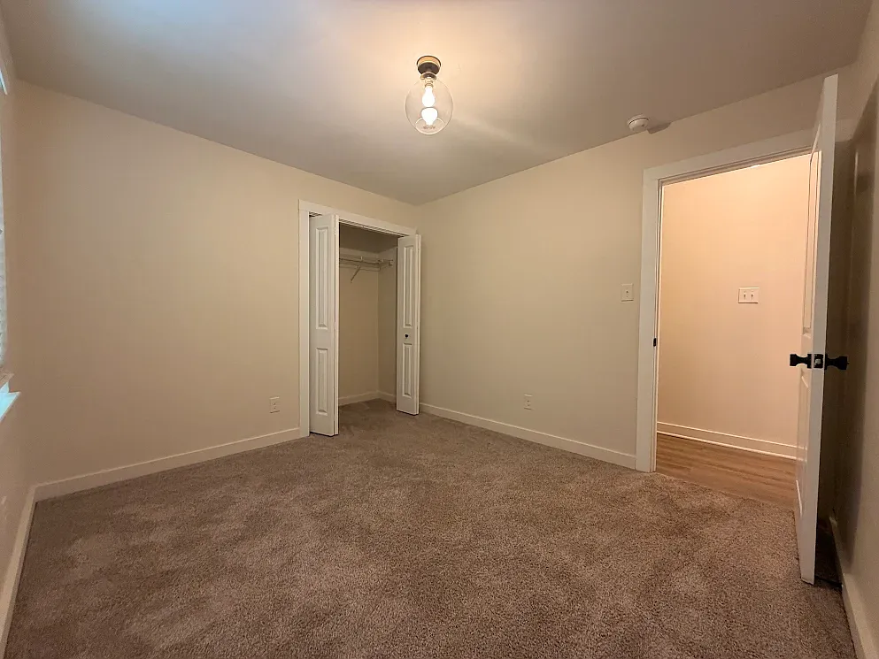1744 Cambridge Ave — Photo 3