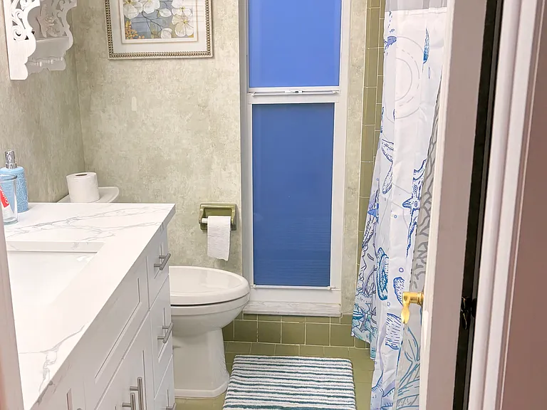 269 Palm Dr #3 — Photo 6