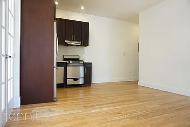 Rented by Rennit Inc.