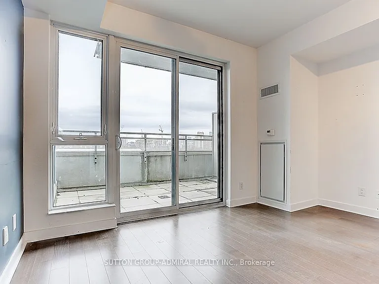 156 Portland St #403 — Photo 15