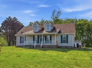 19 Ash Grove Rd, Fayetteville, TN 37334