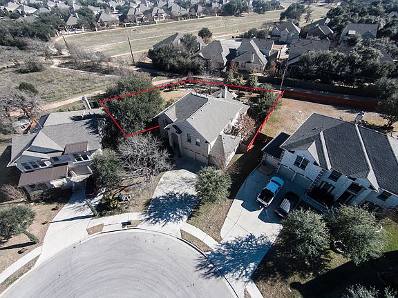 2nd image of 4425 Angelico Ln