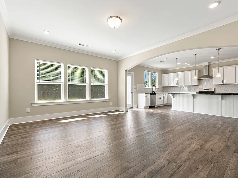 220 Curling Creek Dr — Photo 7