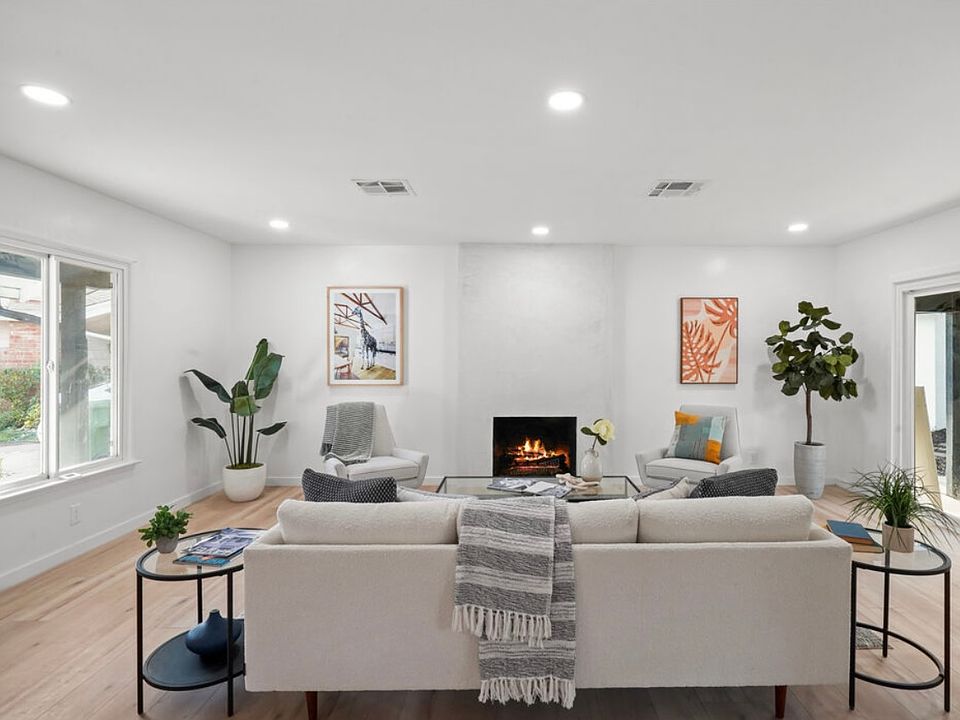 15040 Broadmoor St, North Hills, CA 91343 | Zillow