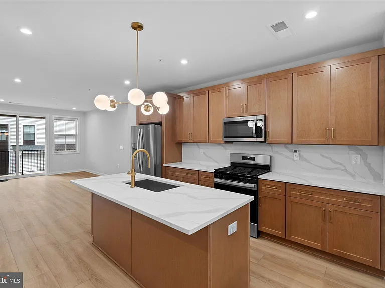 4765 Sully Point Ln #408 — Photo 4