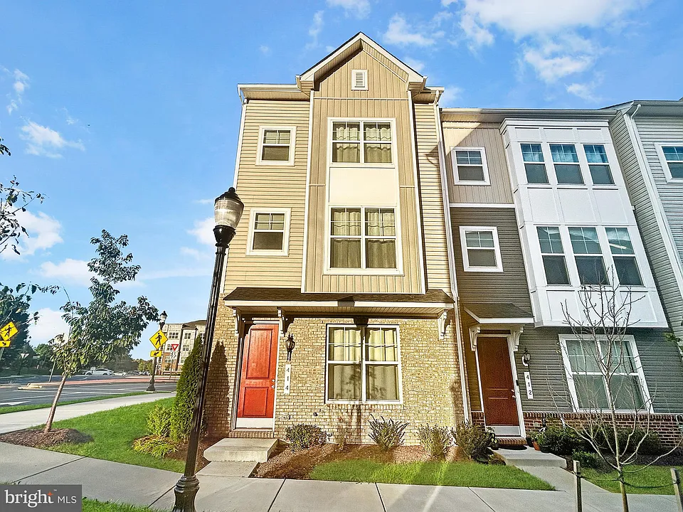 414 Matlock Ln