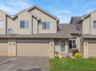 1608 Wexford Ln, Shakopee, MN 55379
