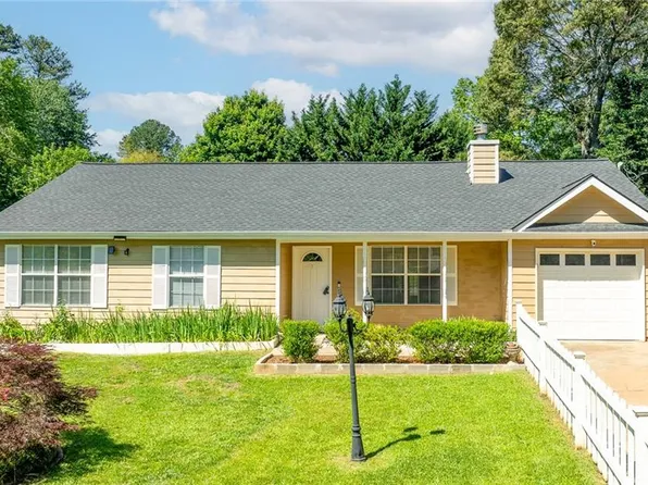 1081 Singleton Valley Cir, Norcross, GA 30093