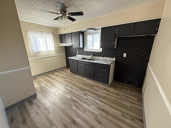 4th image of 15438 Meigs Blvd