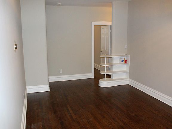 5th image of 5028 N Winthrop Ave APT 2W