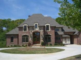 130 Old Trace Rd SW, Marietta, GA 30064