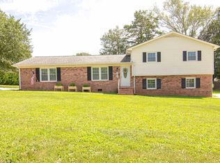 102 Forest Park Dr, Easley, SC 29642