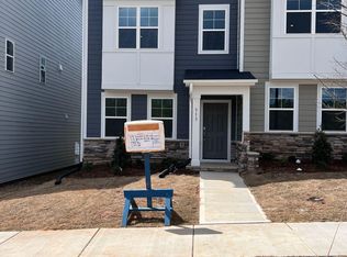 313 Devon Cliffs Dr, Wake Forest, NC 27587