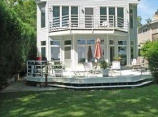 2205 Middleton Beach Rd, Middleton, WI 53562