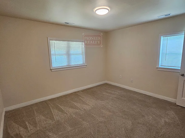 1408 Garber St — Photo 13